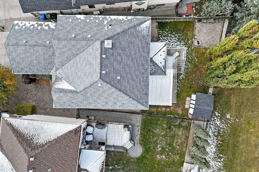 151 Cranwell Close SE
