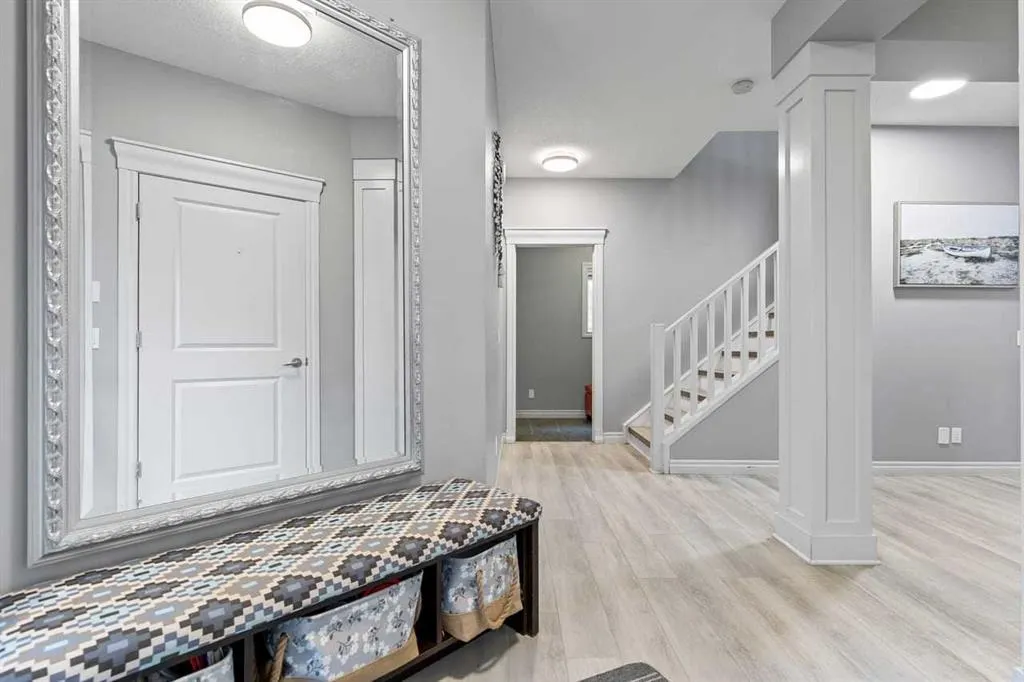 337 Bridleridge View SW
