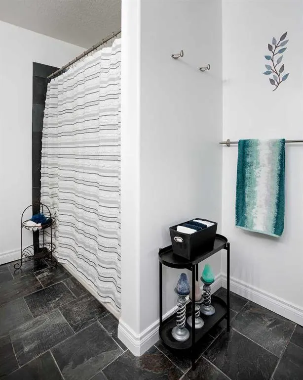 4816 52 Street, #103