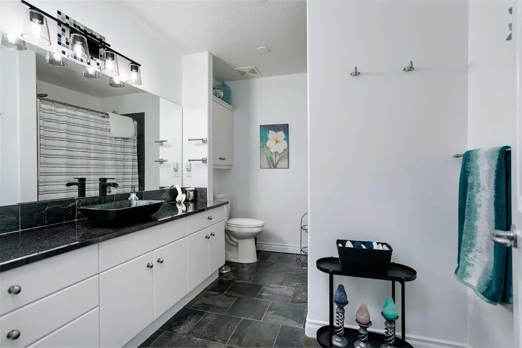 4816 52 Street, #103
