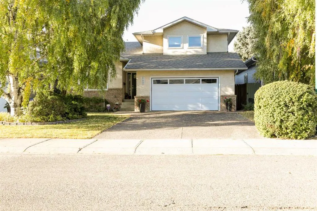 112 Edgewood Boulevard W