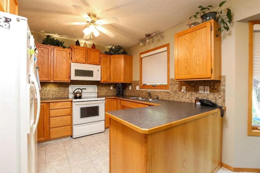 112 Edgewood Boulevard W