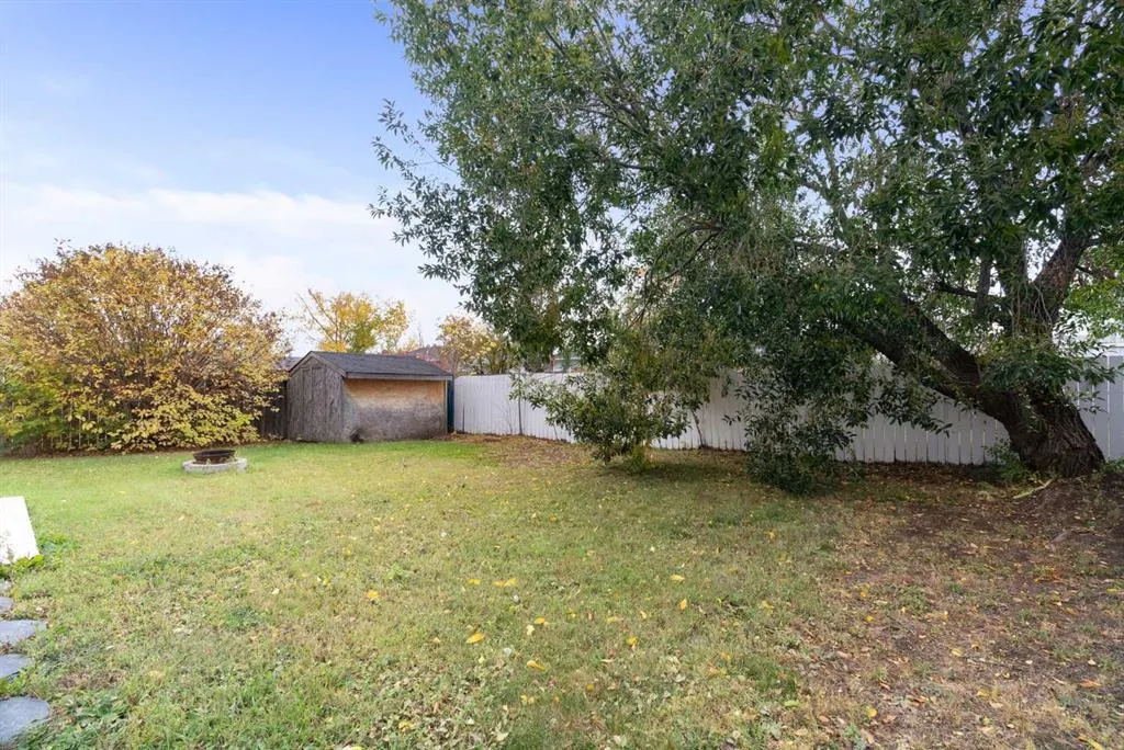 136 Beaumont Crescent