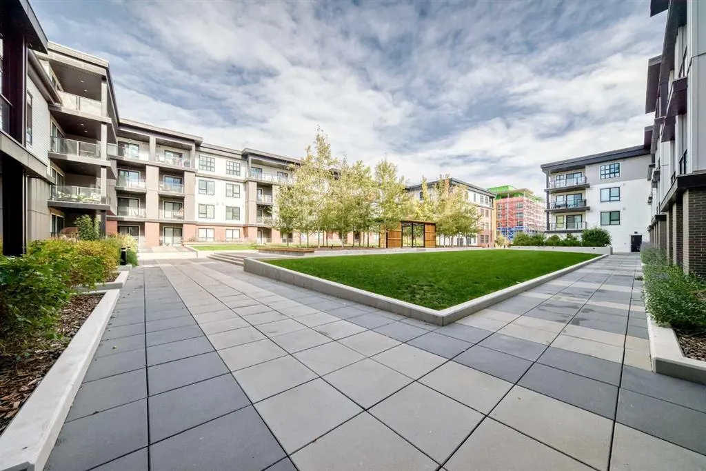 4275 Norford Avenue NW, #407