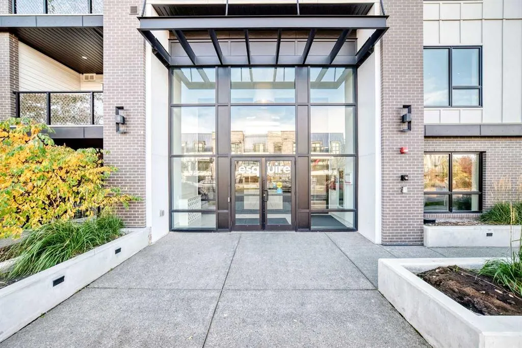 4275 Norford Avenue NW, #407