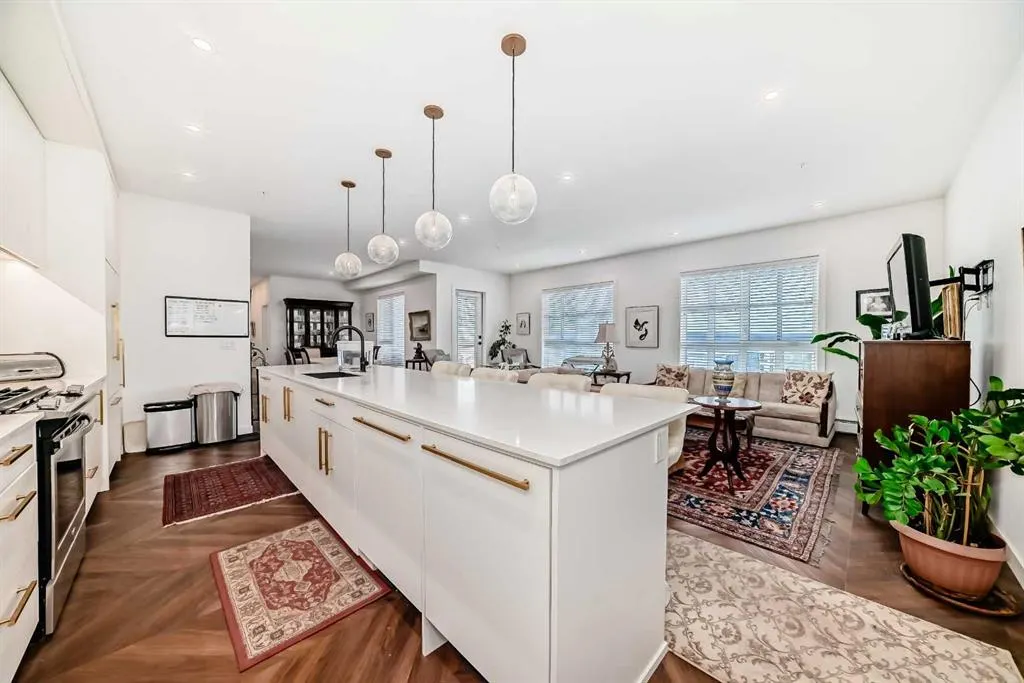 4275 Norford Avenue NW, #407