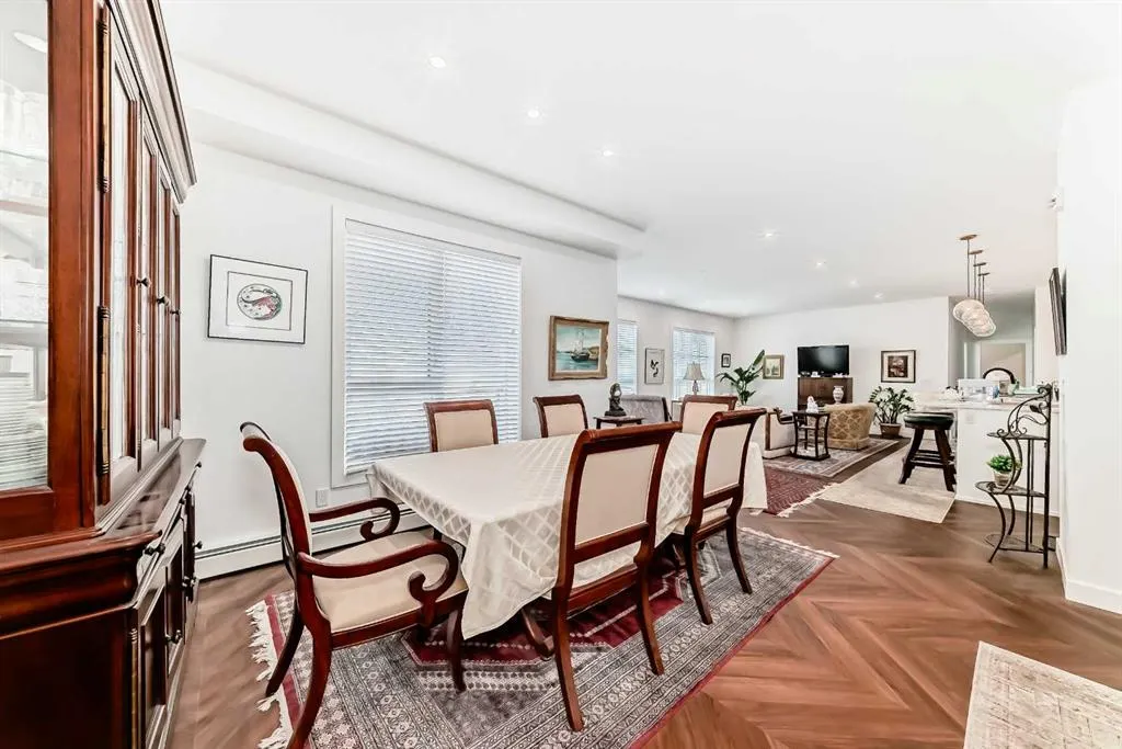4275 Norford Avenue NW, #407