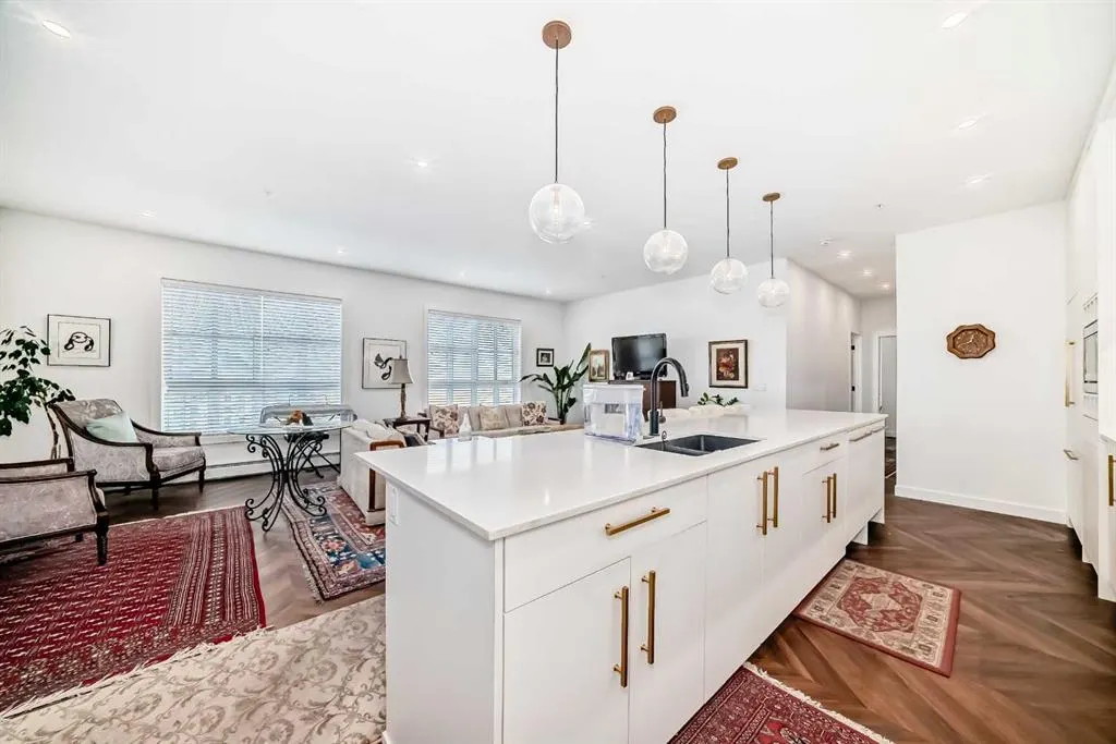 4275 Norford Avenue NW, #407