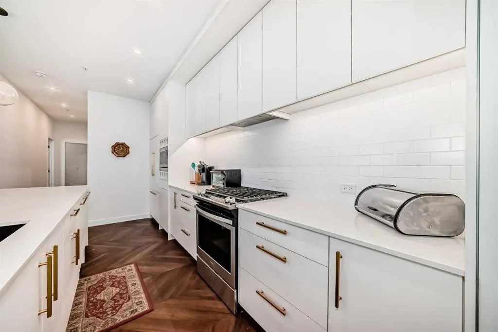 4275 Norford Avenue NW, #407