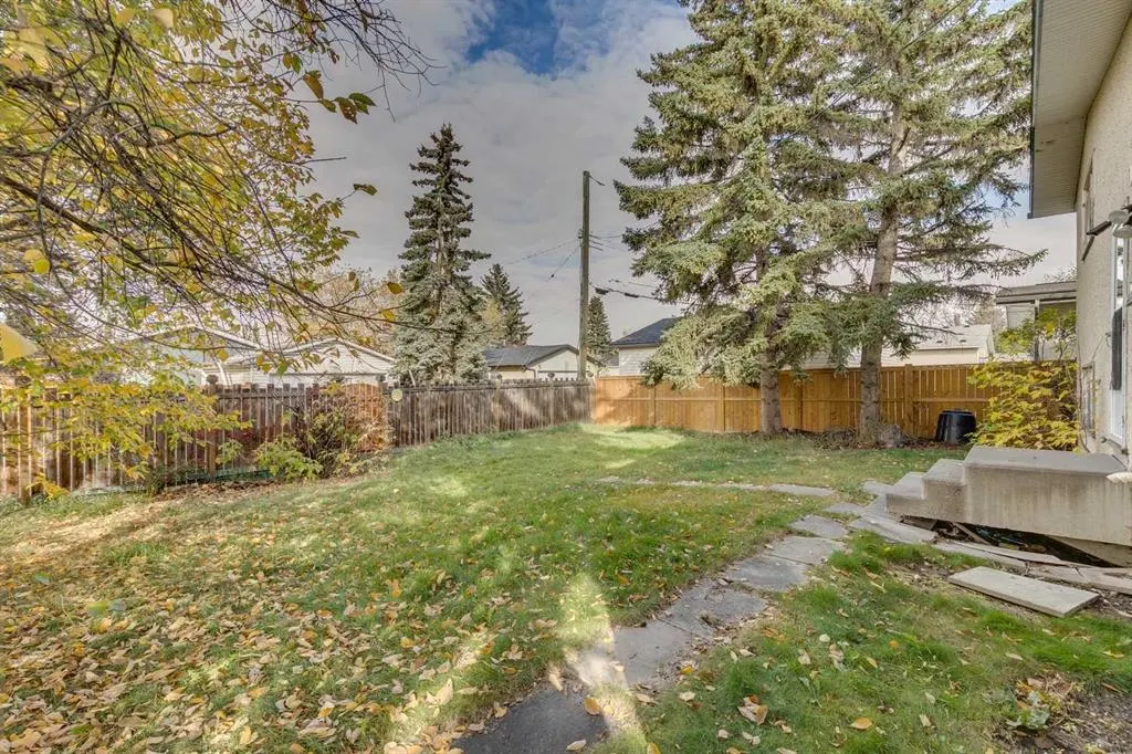 1204 Lake Sylvan Drive SE