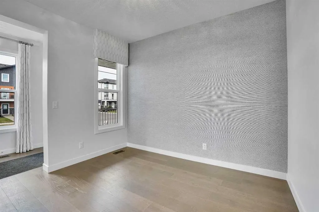 379 Chelsea Passage