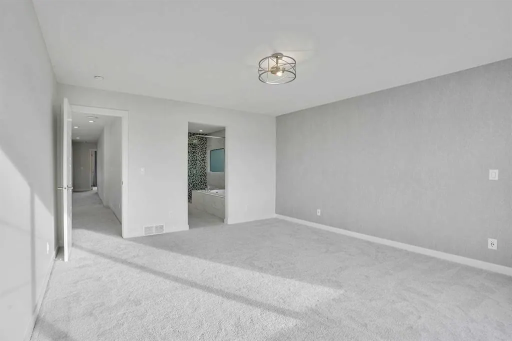 379 Chelsea Passage