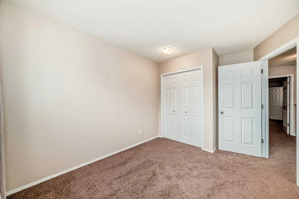 17 Kingsland Court SW