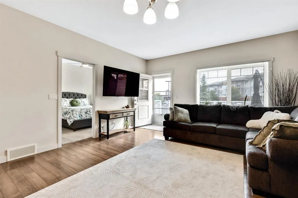 182 Cambridge Glen Drive