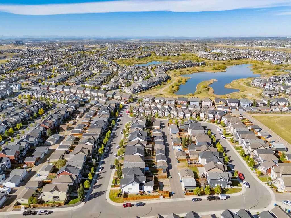 103 Masters Heights SE