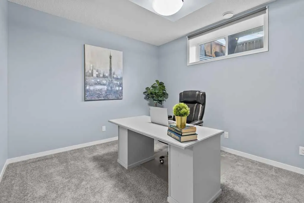 103 Masters Heights SE