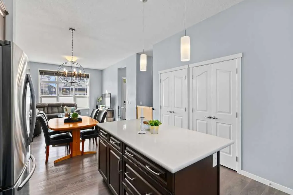 103 Masters Heights SE