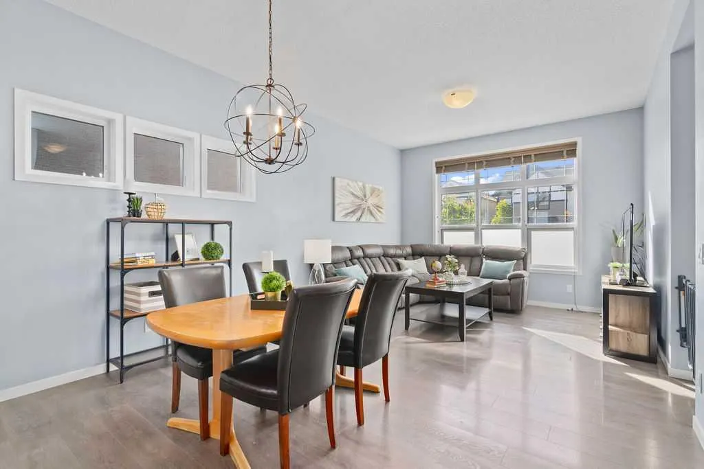 103 Masters Heights SE