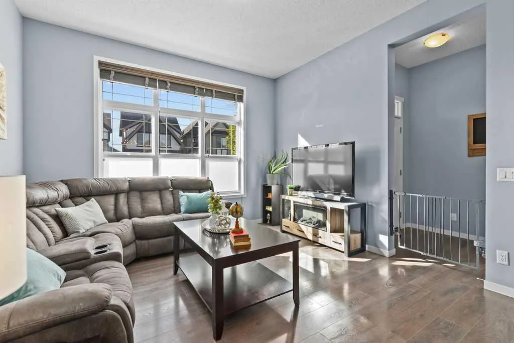 103 Masters Heights SE