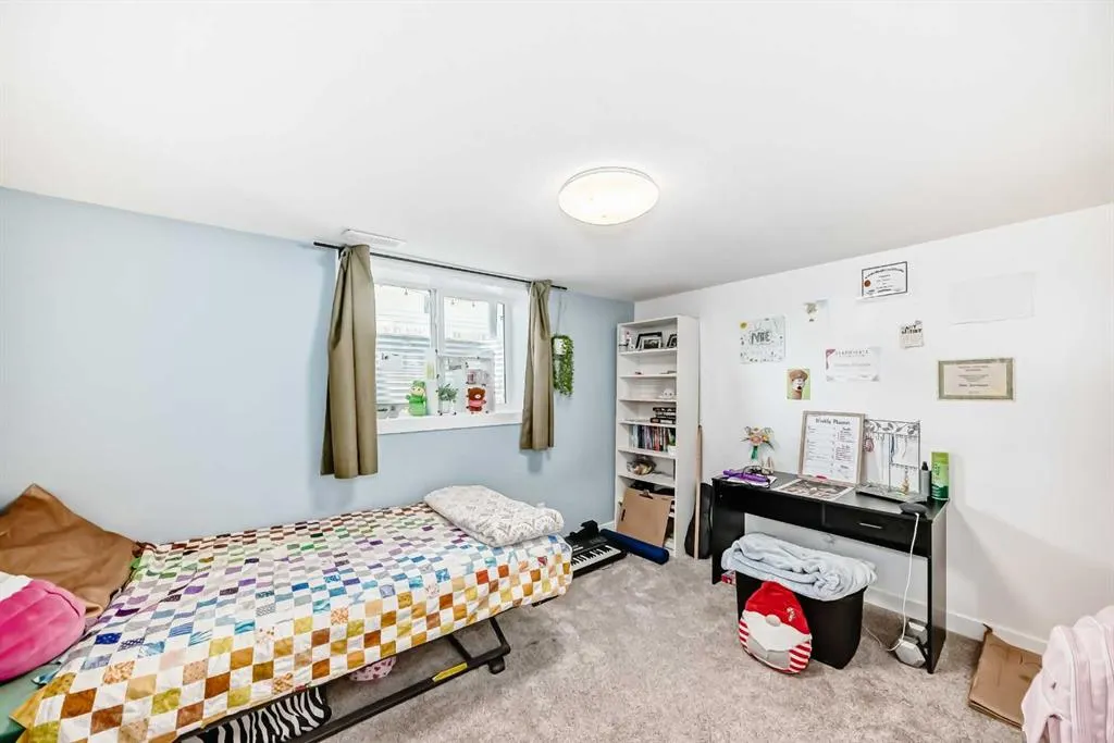 207 Milnes Street Nobleford Street