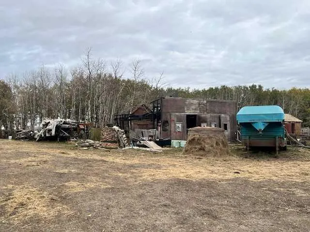 12229 Twp Rd 484