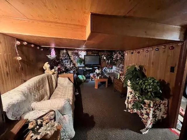 12229 Twp Rd 484
