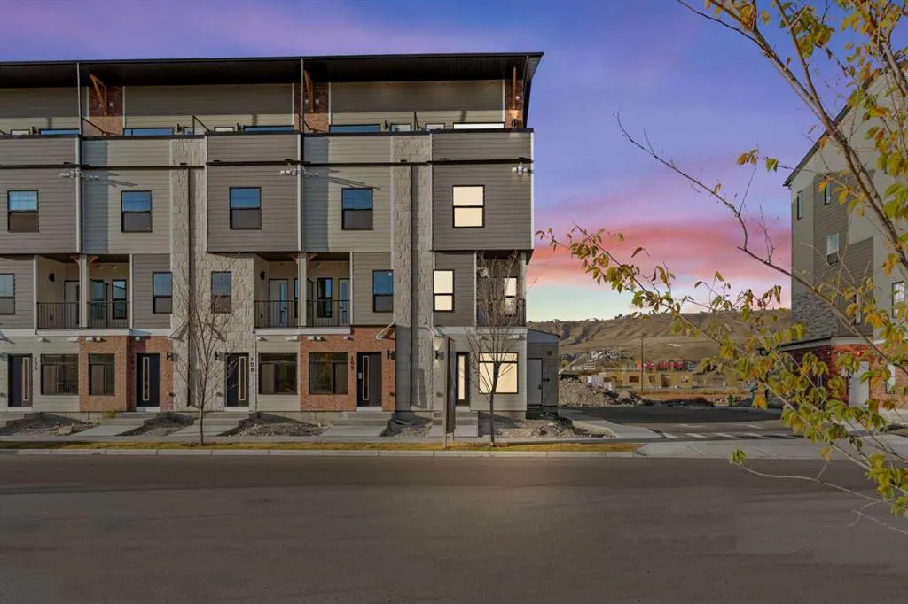 156 Park Street, #109