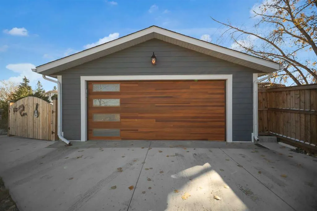 129 Midridge Place SE