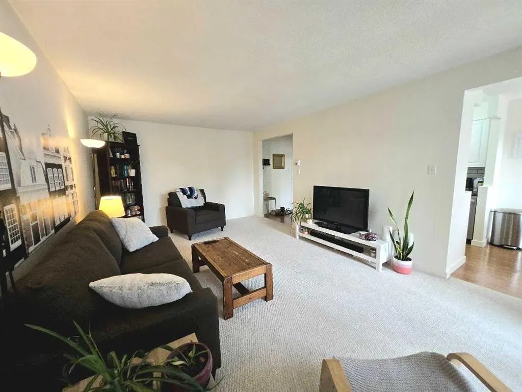 11455 41 Avenue NW, #305