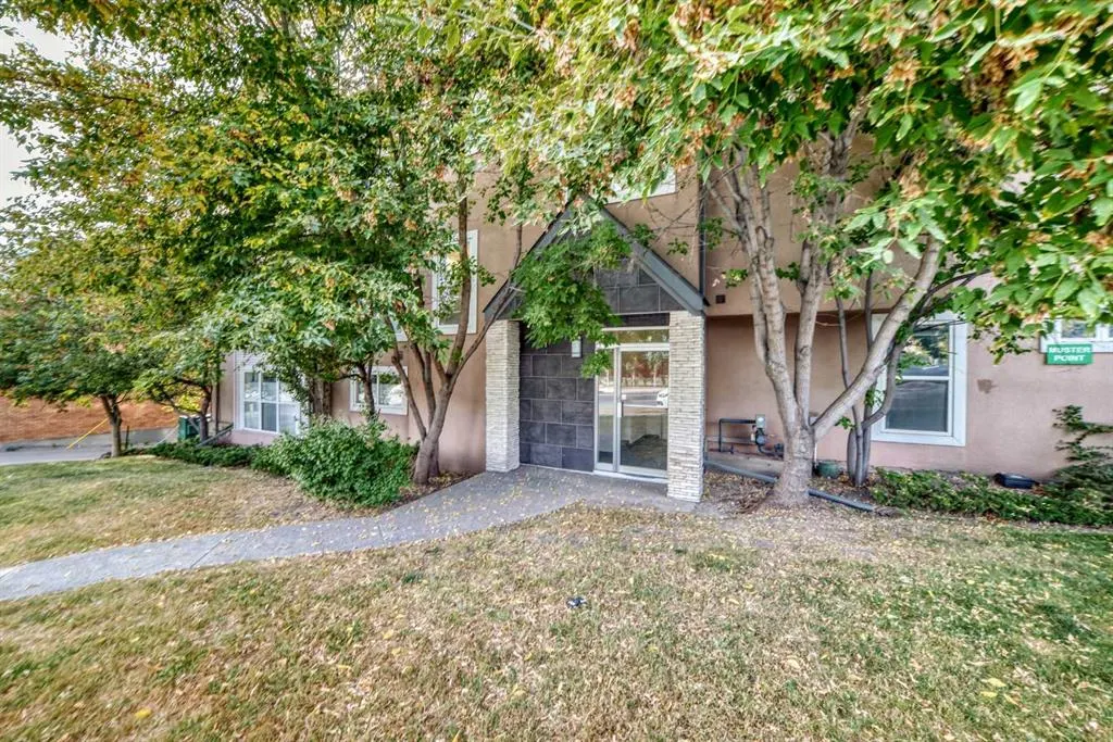 1505 27 Avenue SW, #206