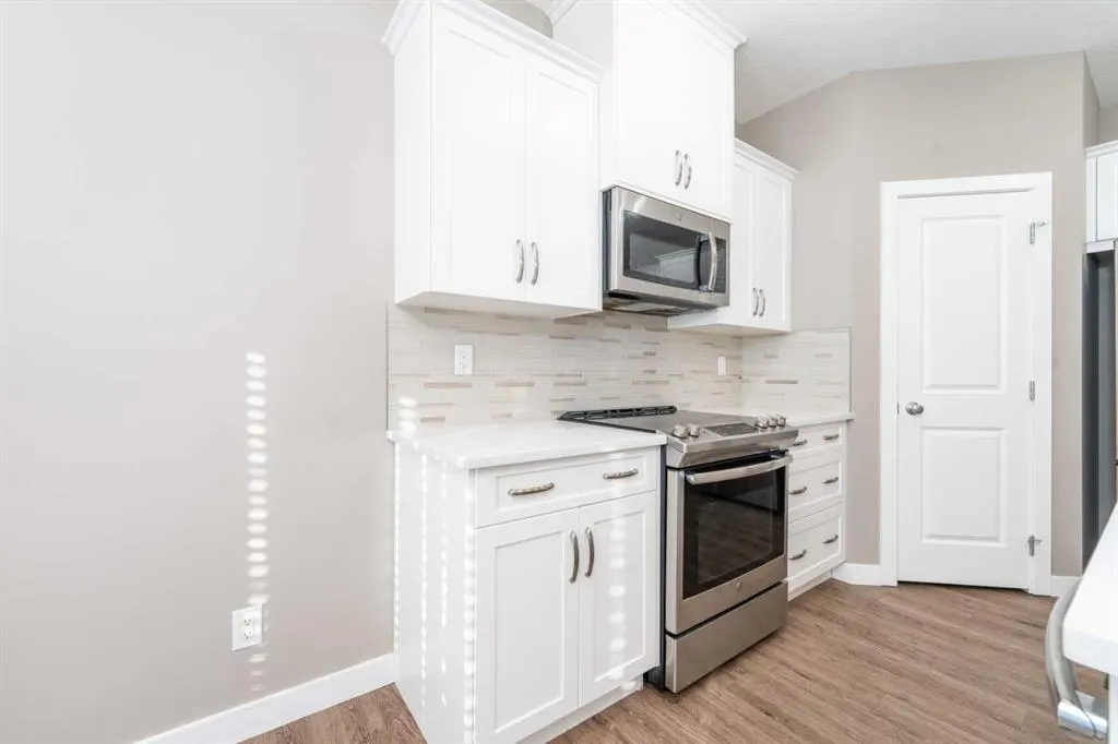 243 Kinniburgh Road