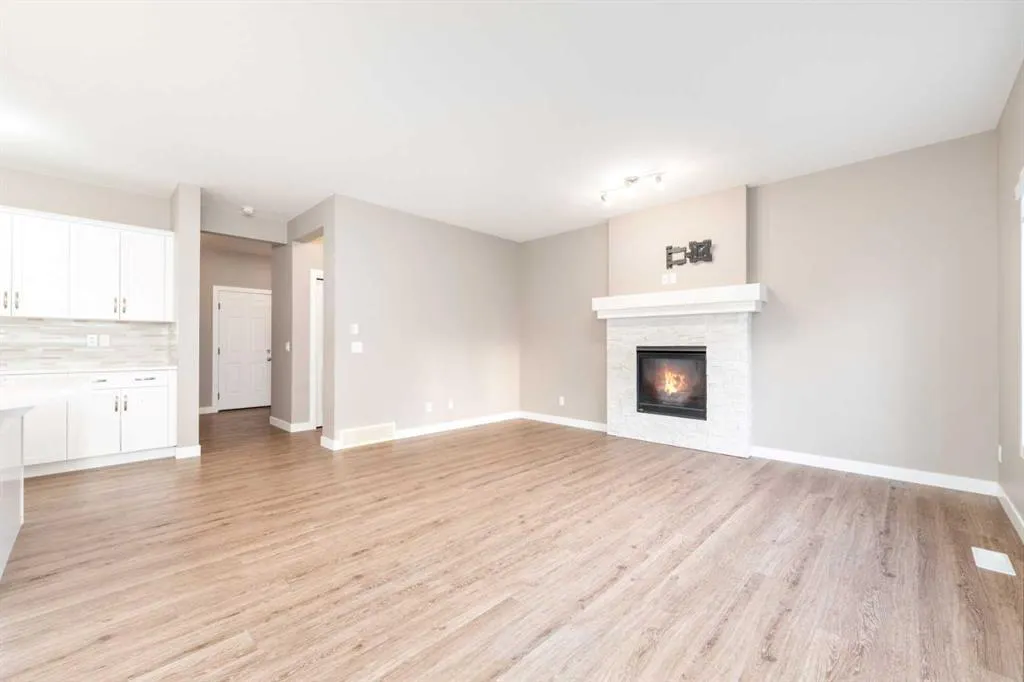 243 Kinniburgh Road
