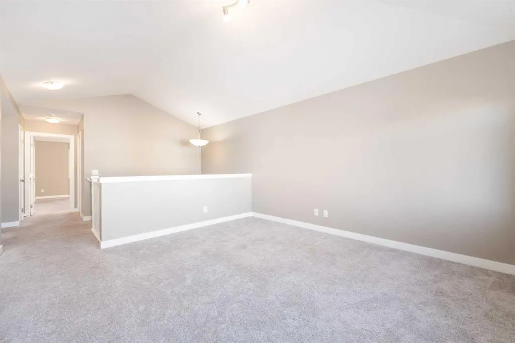 243 Kinniburgh Road