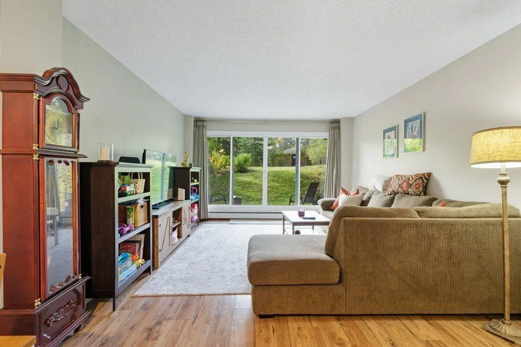 8948 Elbow Drive SW, #512