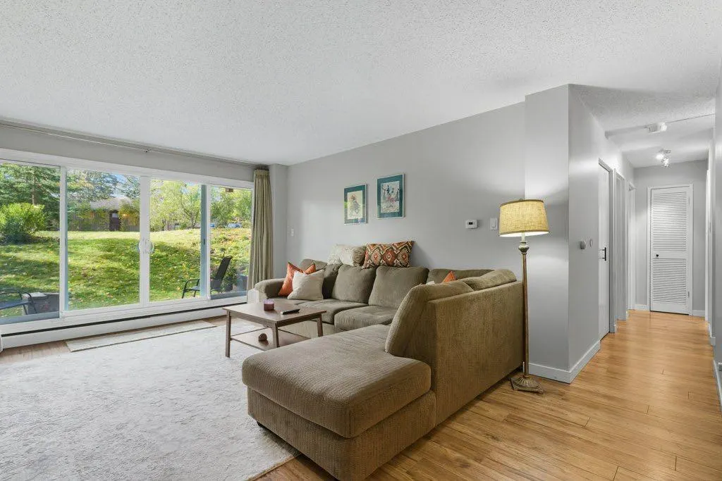 8948 Elbow Drive SW, #512