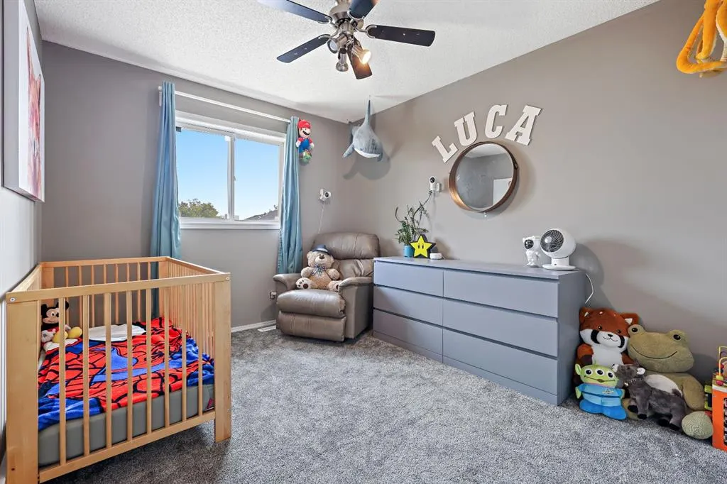 82 Erin Grove SE