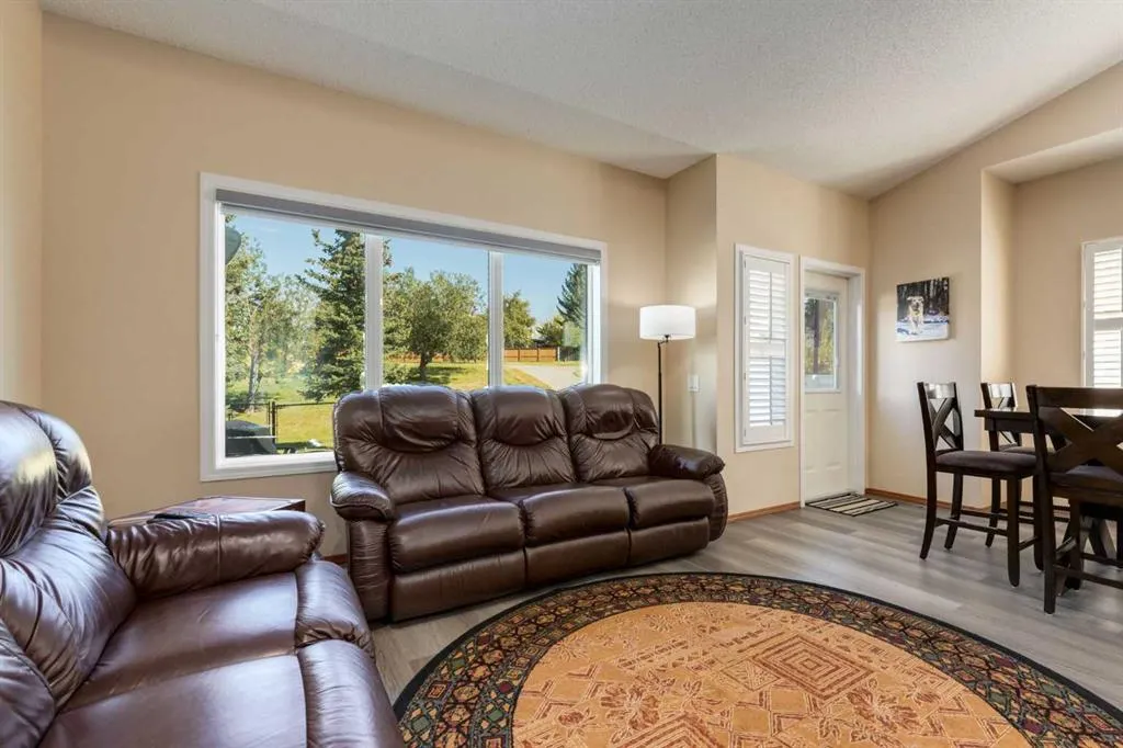 258 Millview Gardens SW