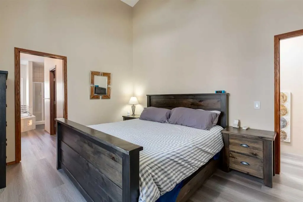 258 Millview Gardens SW