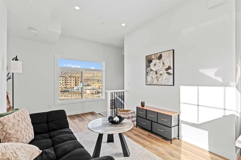 156 Park Street, #112