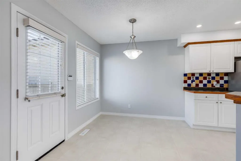 97 Mt Aberdeen Circle SE