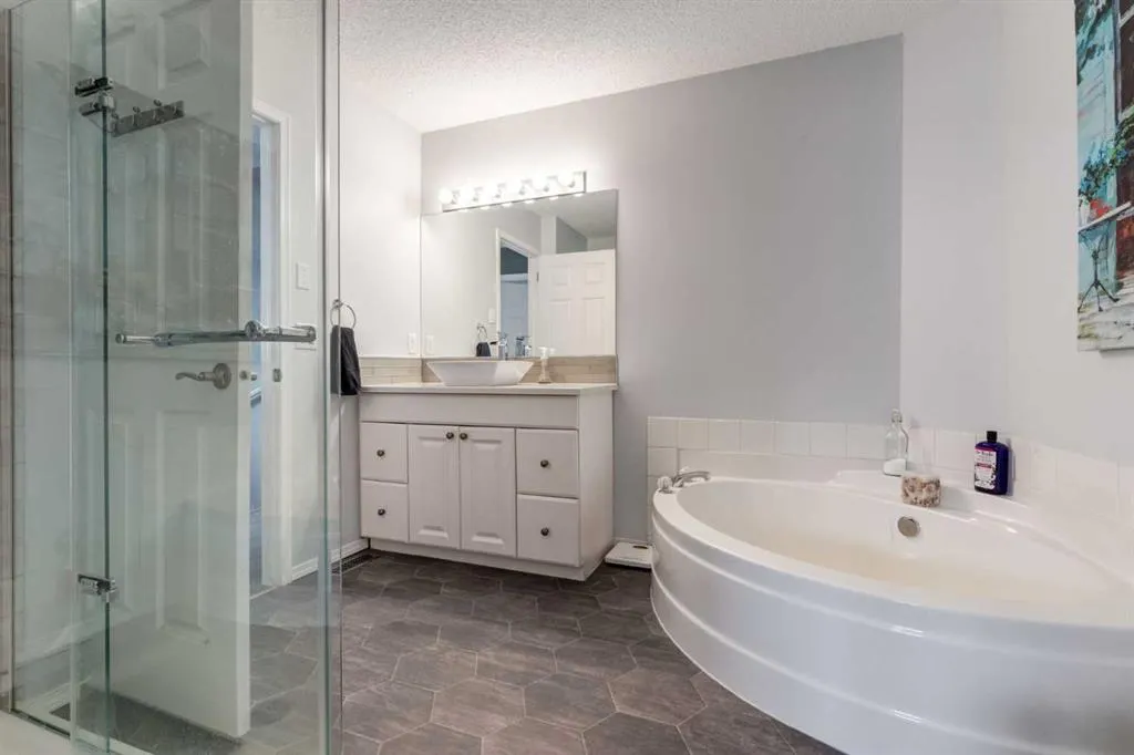 2013 24 Street SW, #2