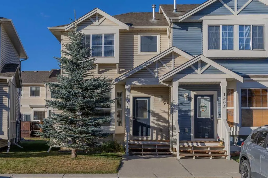 703 Luxstone Square SW, #1301