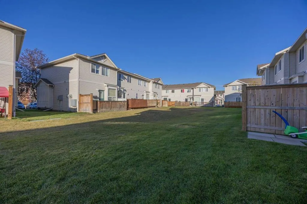 703 Luxstone Square SW, #1301