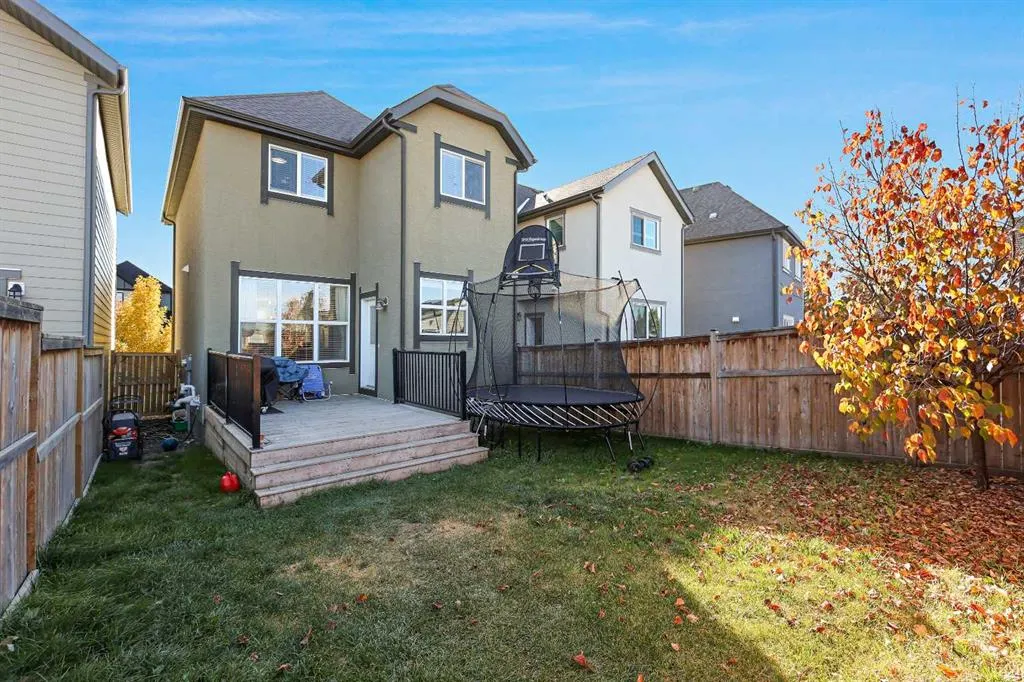 71 Masters Heights SE