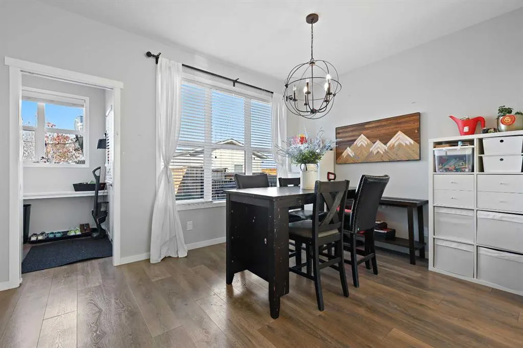 71 Masters Heights SE