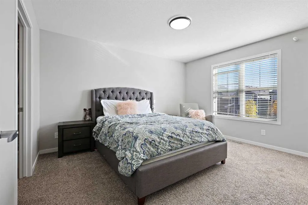 71 Masters Heights SE