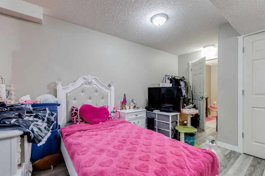 2445 Kingsland Road SE, #306