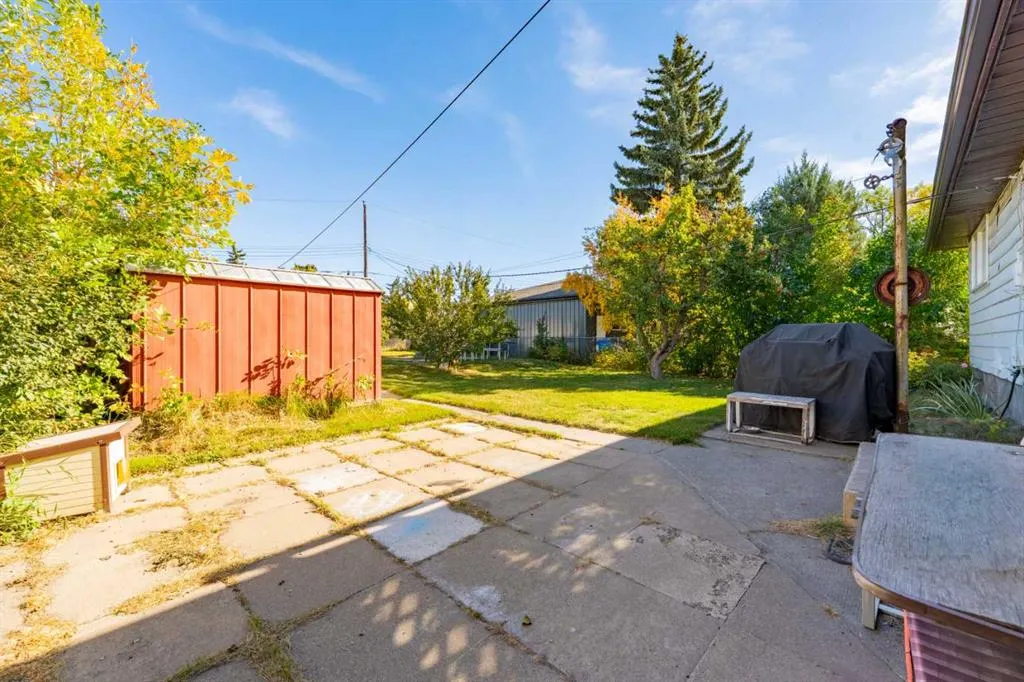98 Lynnwood Drive SE