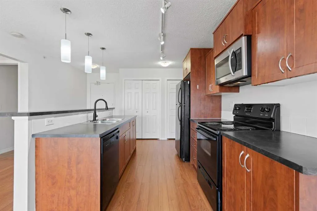 700 Willowbrook Road NW, #2401