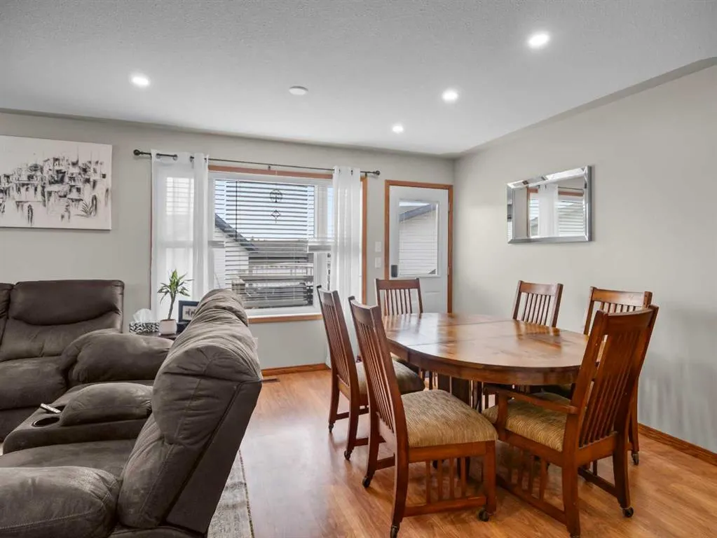 67 Plumtree Crescent